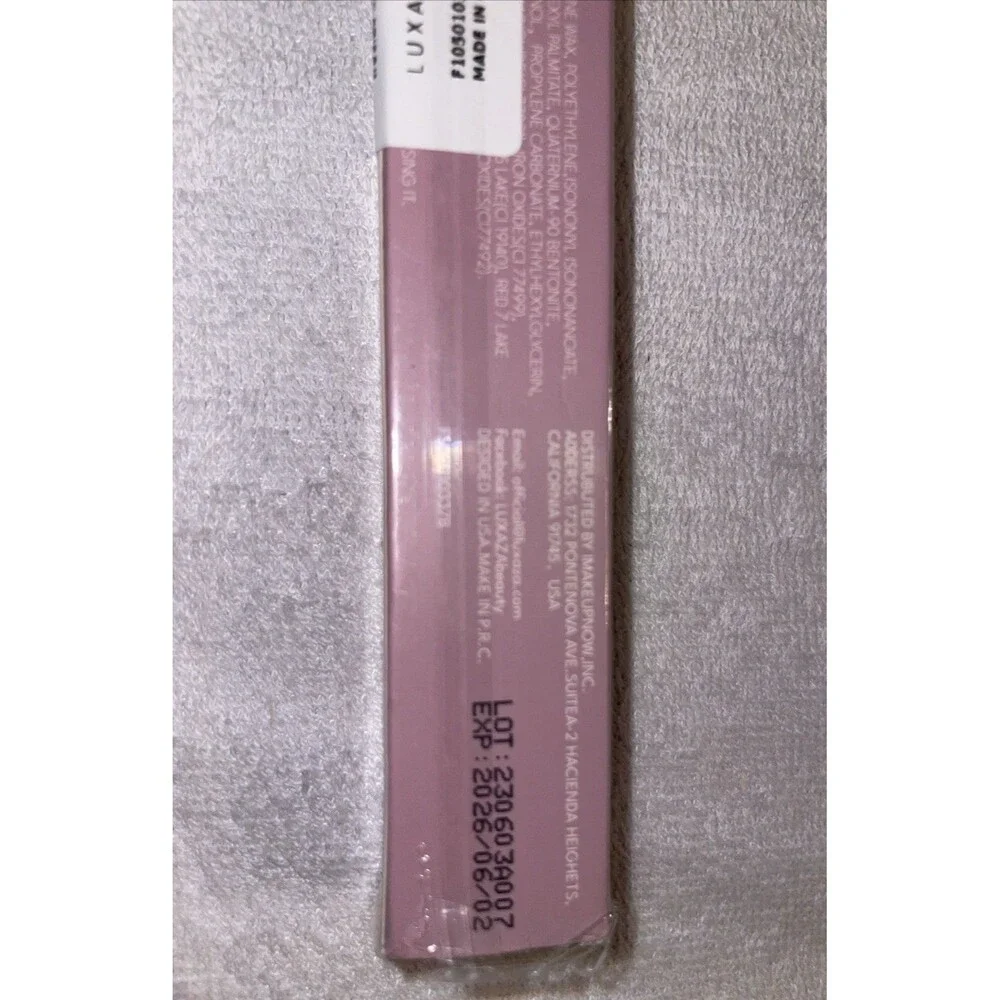 Luxaza Dual-Ended Eyeshadow Stick 184 Peach Amber Exp. 06/02/2026